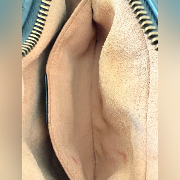 Gucci GG Marmont Mini Crossbody Bag in Black Chevron Leather & Gold Hardware - Picture 9 of 9